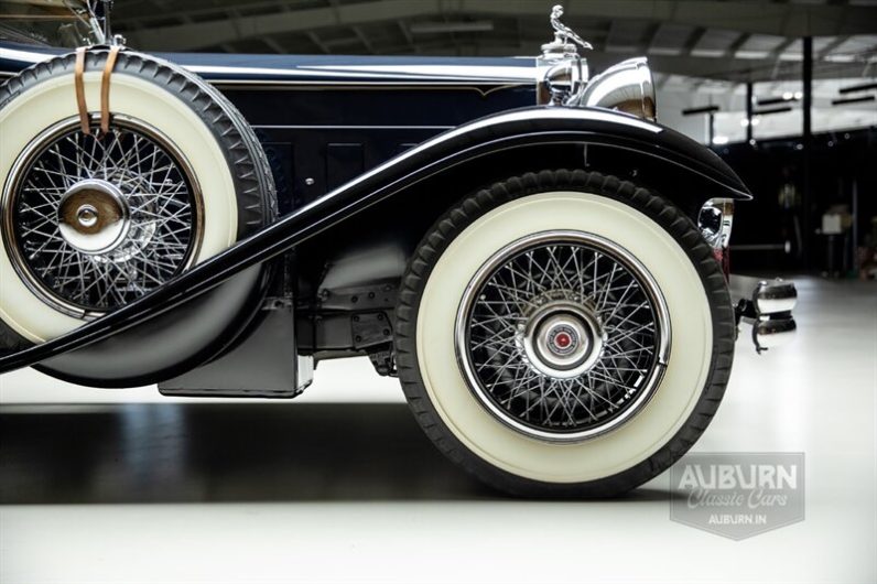 1930 Packard 745 Deluxe Eight