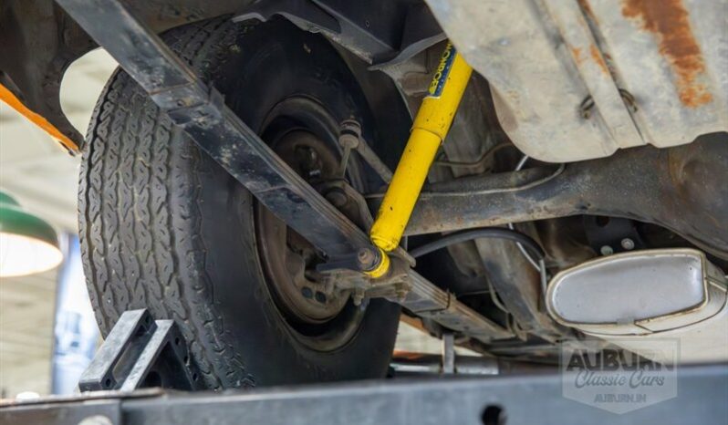 
								1970 Dodge Challenger T/A full									