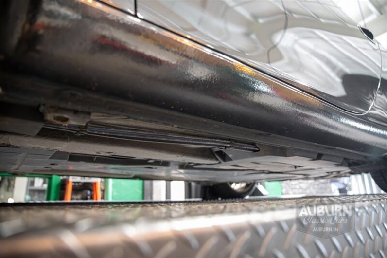 
								2002 Porsche 911 Carrera 4 full									