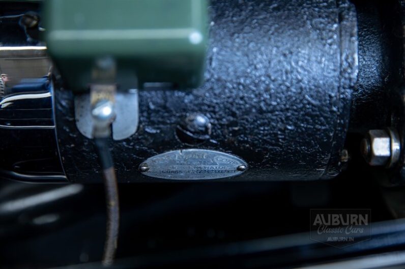 1930 Packard 745 Deluxe Eight