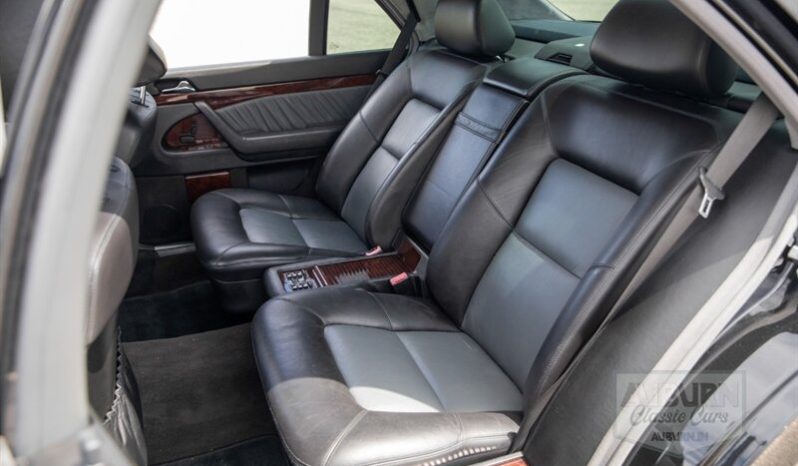 
								1999 Mercedes-Benz S-Class S600 full									