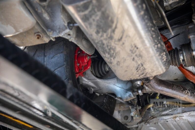 
								1985 Porsche 944 full									