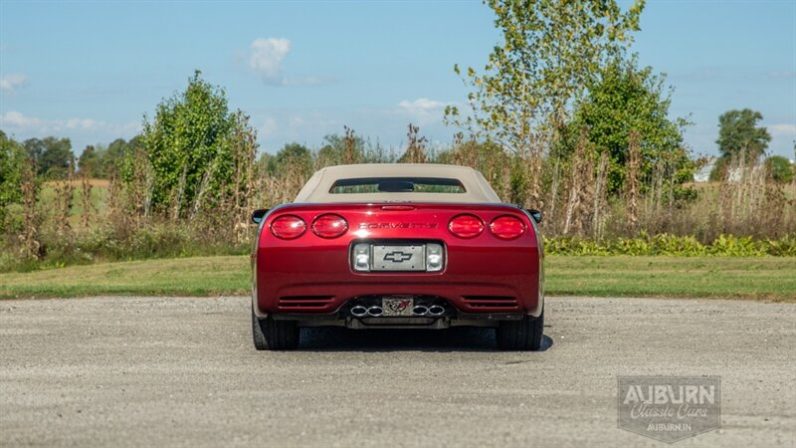 
								2003 Chevrolet Corvette 50th Anniversary Edition full									