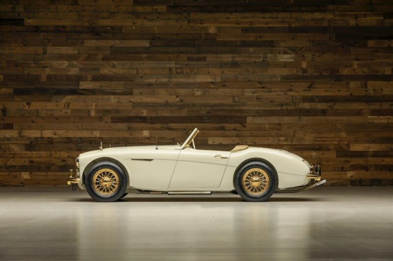 
								1958 Austin Healey 100-Six full									