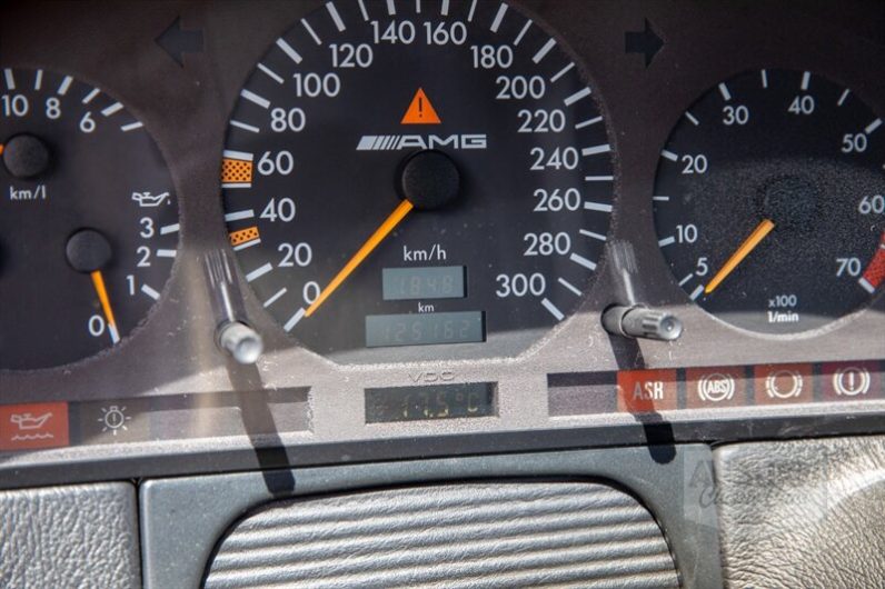 
								1995 Mercedes-Benz 600-Series S600 full									