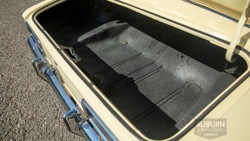 
								1967 Chevrolet Camaro RS SS full									