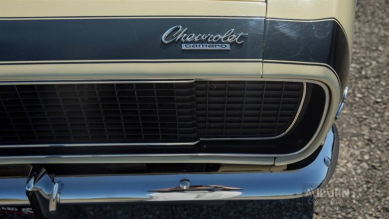 
								1967 Chevrolet Camaro RS SS full									