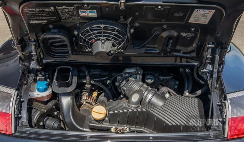 
								2002 Porsche 911 Carrera 4 full									