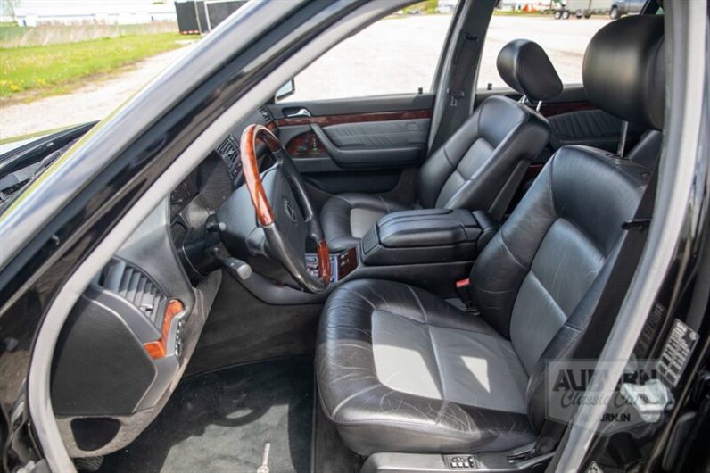 
								1999 Mercedes-Benz S-Class S600 full									