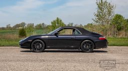 
										2002 Porsche 911 Carrera 4 full									