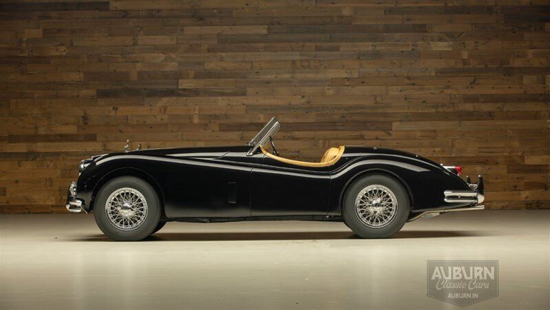 
								1957 Jaguar XK140 MC full									