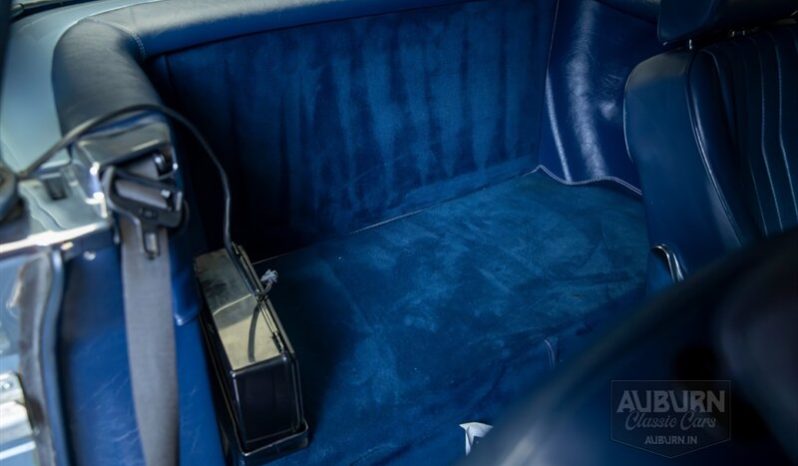 
								1986 Mercedes-Benz Roadster 560SL full									