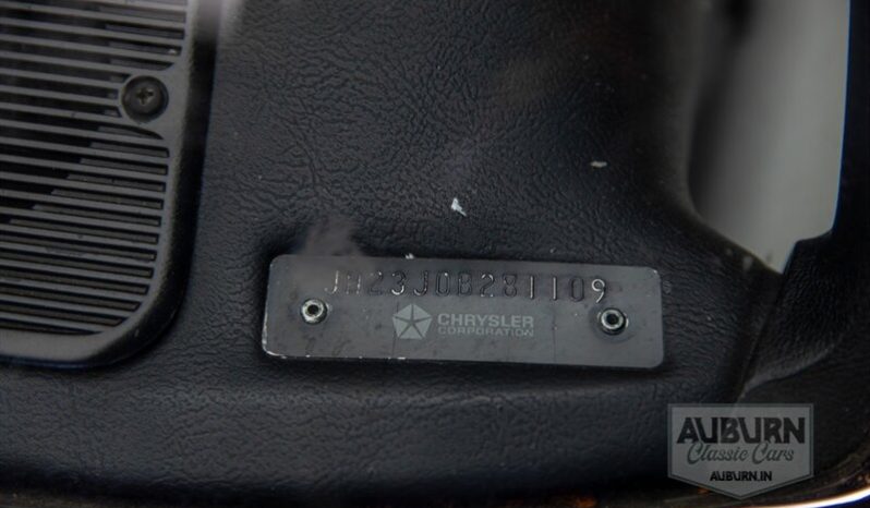 
								1970 Dodge Challenger T/A full									