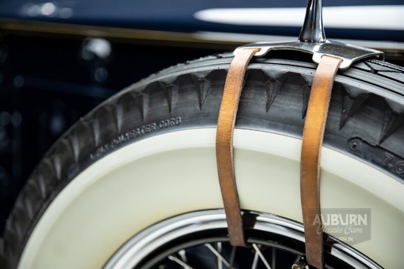 1930 Packard 745 Deluxe Eight