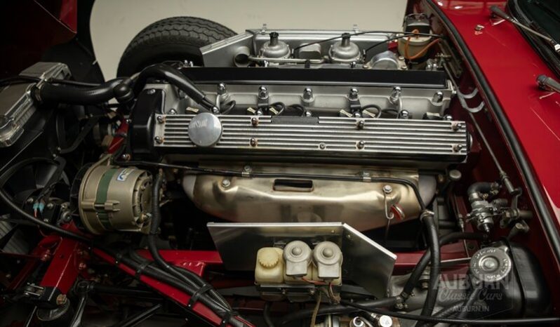 
								1970 Jaguar XKE Series II full									