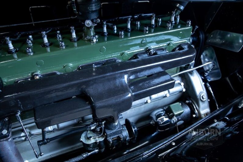 1930 Packard 745 Deluxe Eight