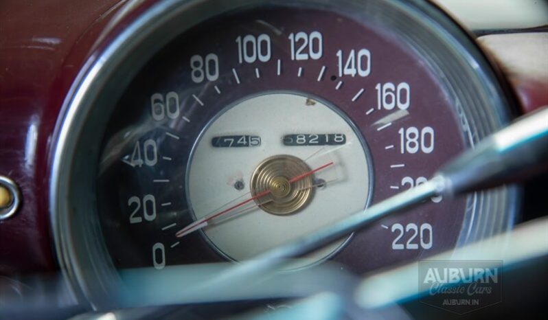 
								1953 Chrysler Special Coupe full									