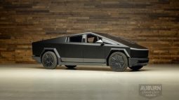 
										2024 Tesla Cybertruck Foundation Series full									