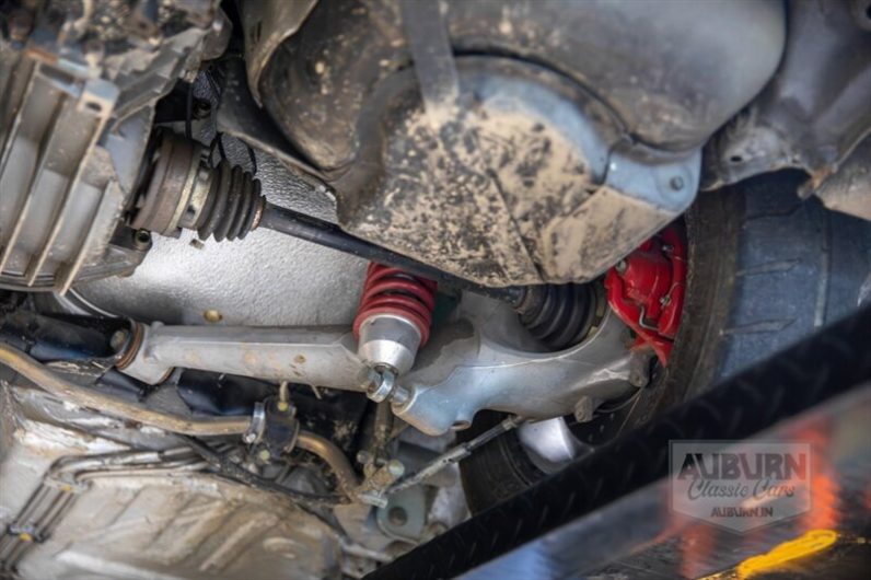 
								1985 Porsche 944 full									