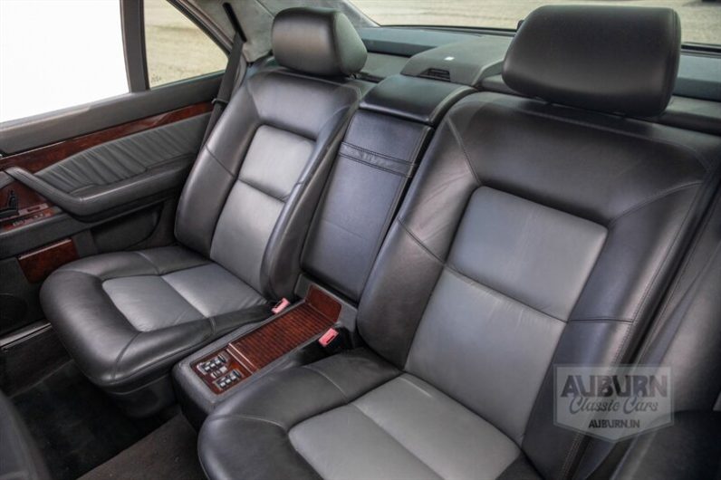 
								1999 Mercedes-Benz S-Class S600 full									