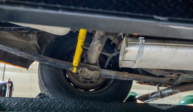 
								1970 Dodge Challenger T/A full									