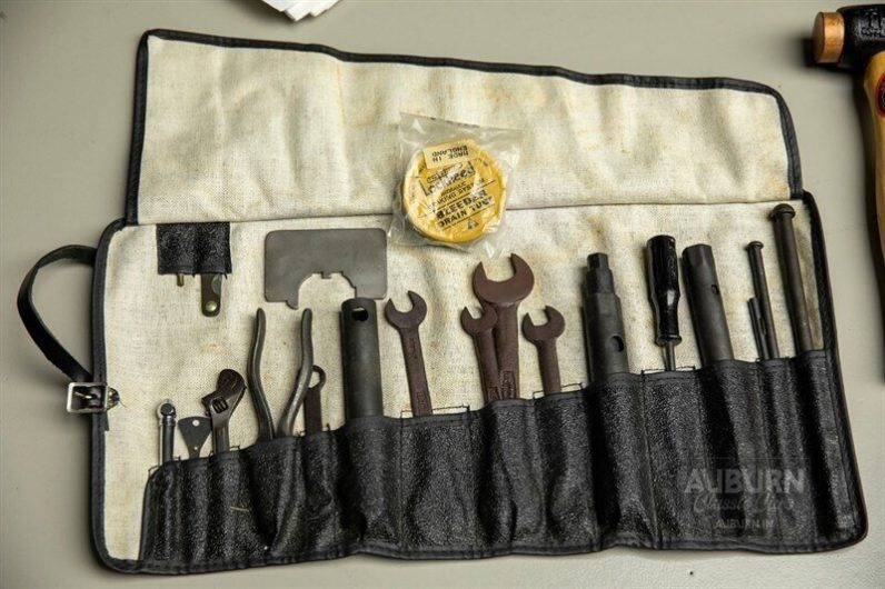 
								1957 Jaguar XK140 MC full									