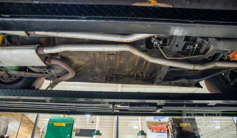 
								1970 Dodge Challenger T/A full									