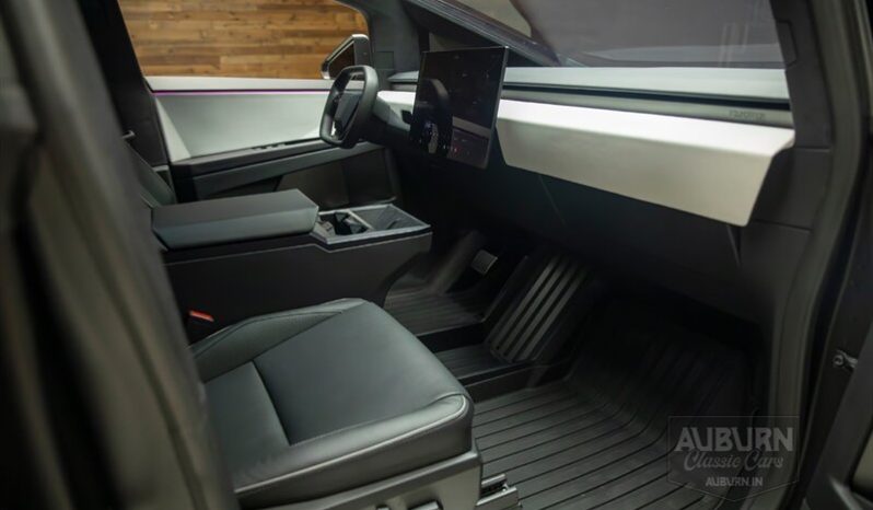 
								2024 Tesla Cybertruck Foundation Series full									