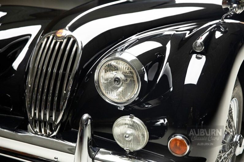 
								1957 Jaguar XK140 MC full									