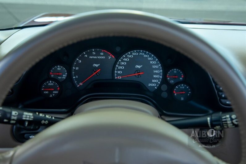 
								2003 Chevrolet Corvette 50th Anniversary Edition full									