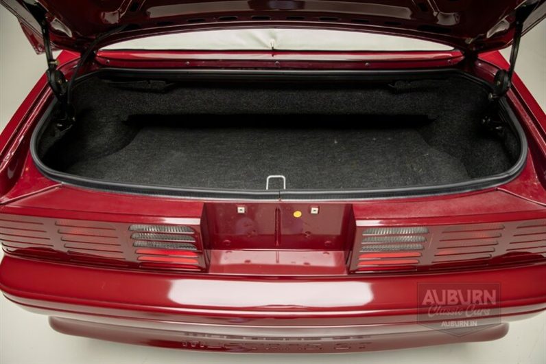 
								1989 Ford Mustang full									