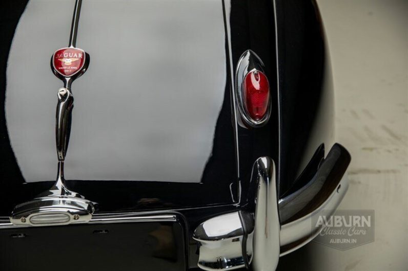 
								1957 Jaguar XK140 MC full									