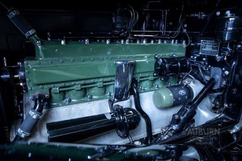 1930 Packard 745 Deluxe Eight