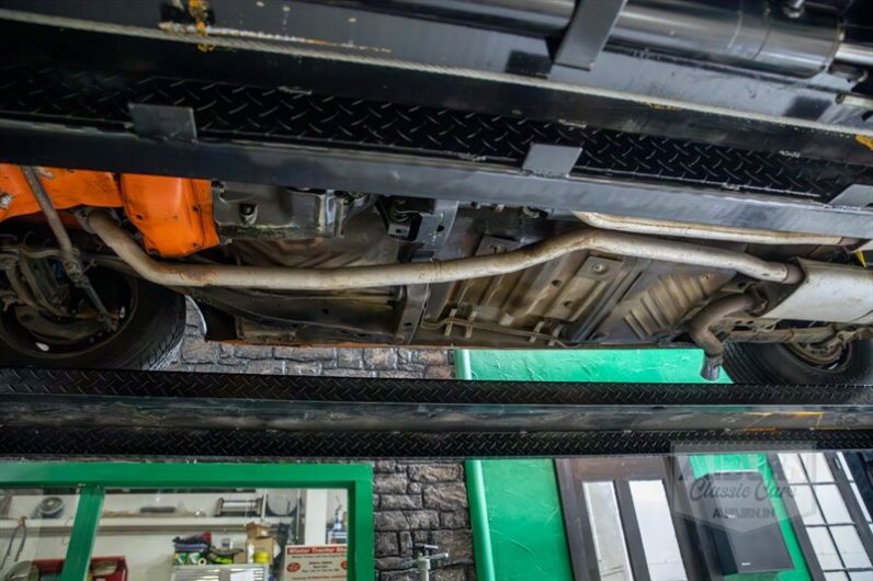 
								1970 Dodge Challenger T/A full									