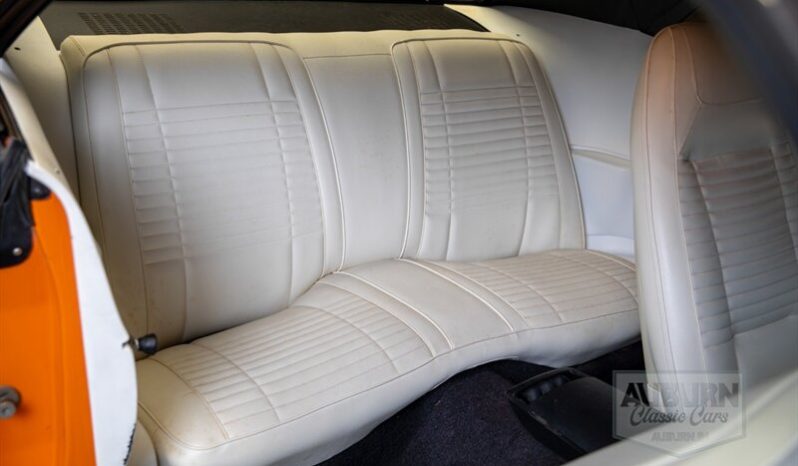 
								1970 Dodge Challenger T/A full									