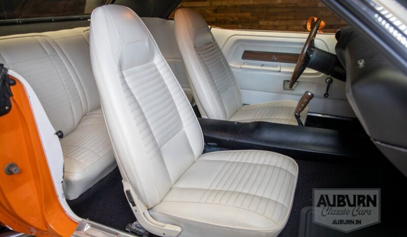 
								1970 Dodge Challenger T/A full									