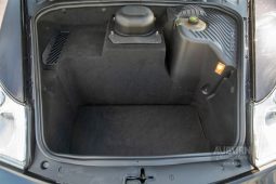 
										2002 Porsche 911 Carrera 4 full									