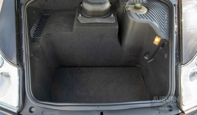 
								2002 Porsche 911 Carrera 4 full									