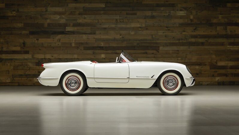 
								1953 Chevrolet Corvette full									