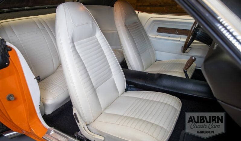 
								1970 Dodge Challenger T/A full									