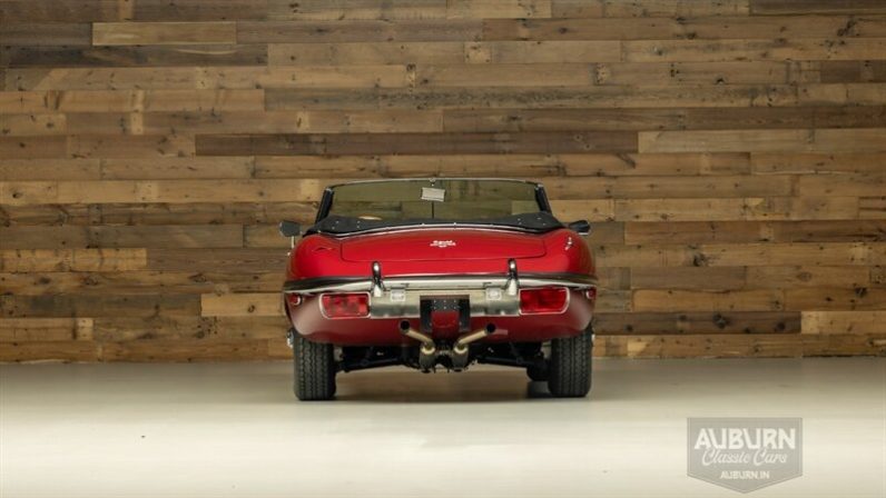 
								1970 Jaguar XKE Series II full									