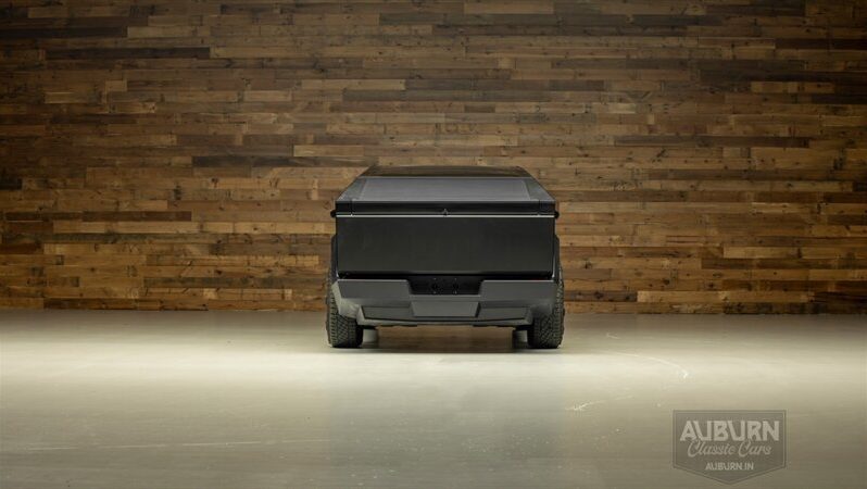 
								2024 Tesla Cybertruck Foundation Series full									