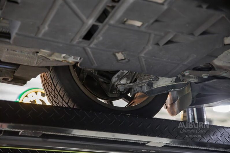 
								2002 Porsche 911 Carrera 4 full									