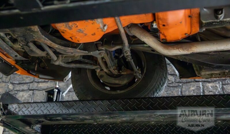 
								1970 Dodge Challenger T/A full									