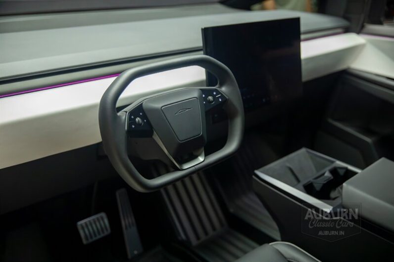 
								2024 Tesla Cybertruck Foundation Series full									