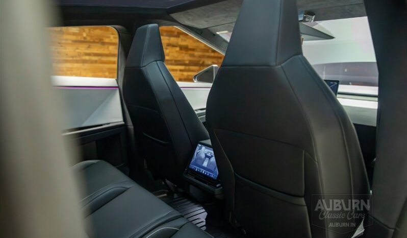 
								2024 Tesla Cybertruck Foundation Series full									