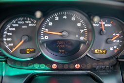 
										2002 Porsche 911 Carrera 4 full									