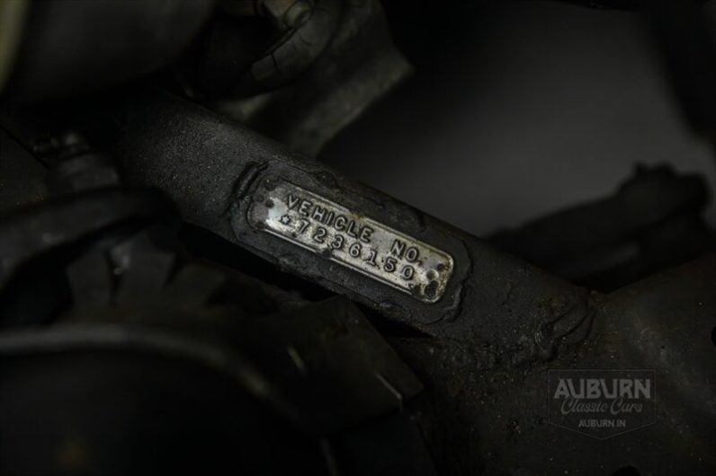 
								1953 Chrysler Special Coupe full									