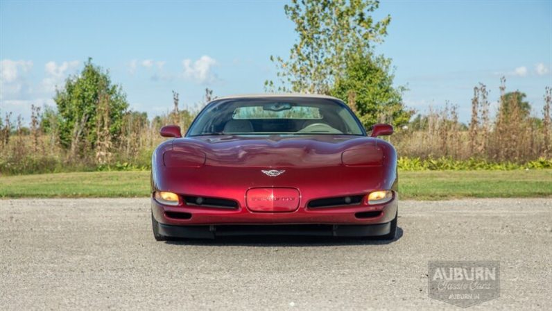 
								2003 Chevrolet Corvette 50th Anniversary Edition full									