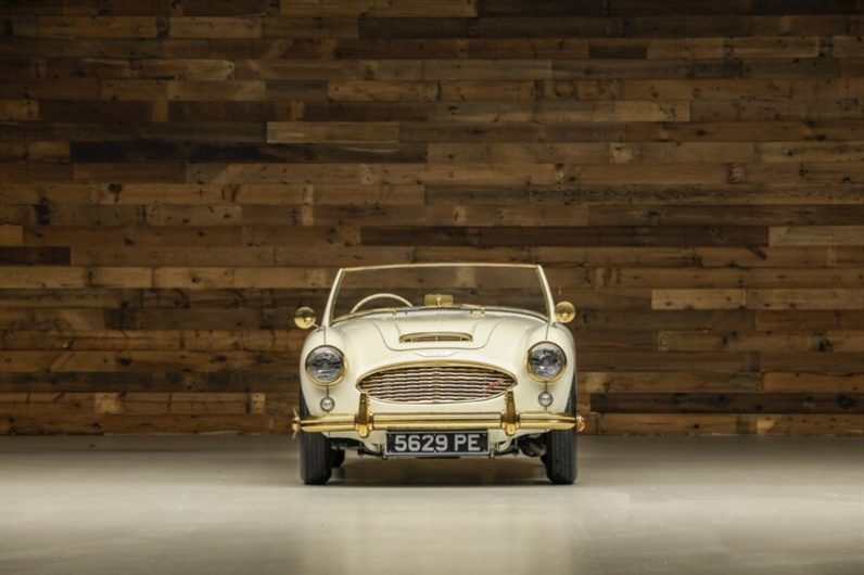 
								1958 Austin Healey 100-Six full									